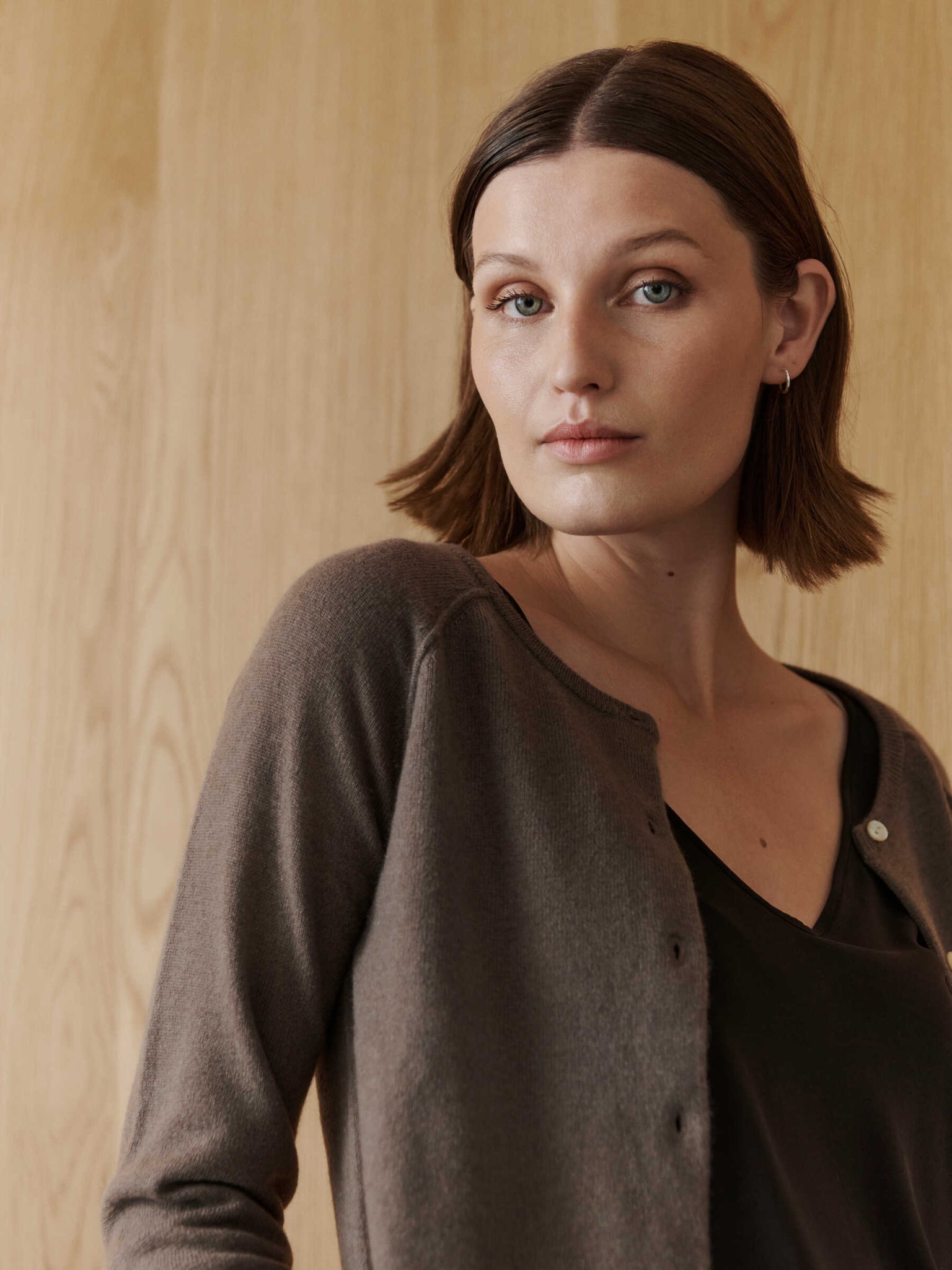 RWLaica Cashmere LS O-neck Raglan Cardigan