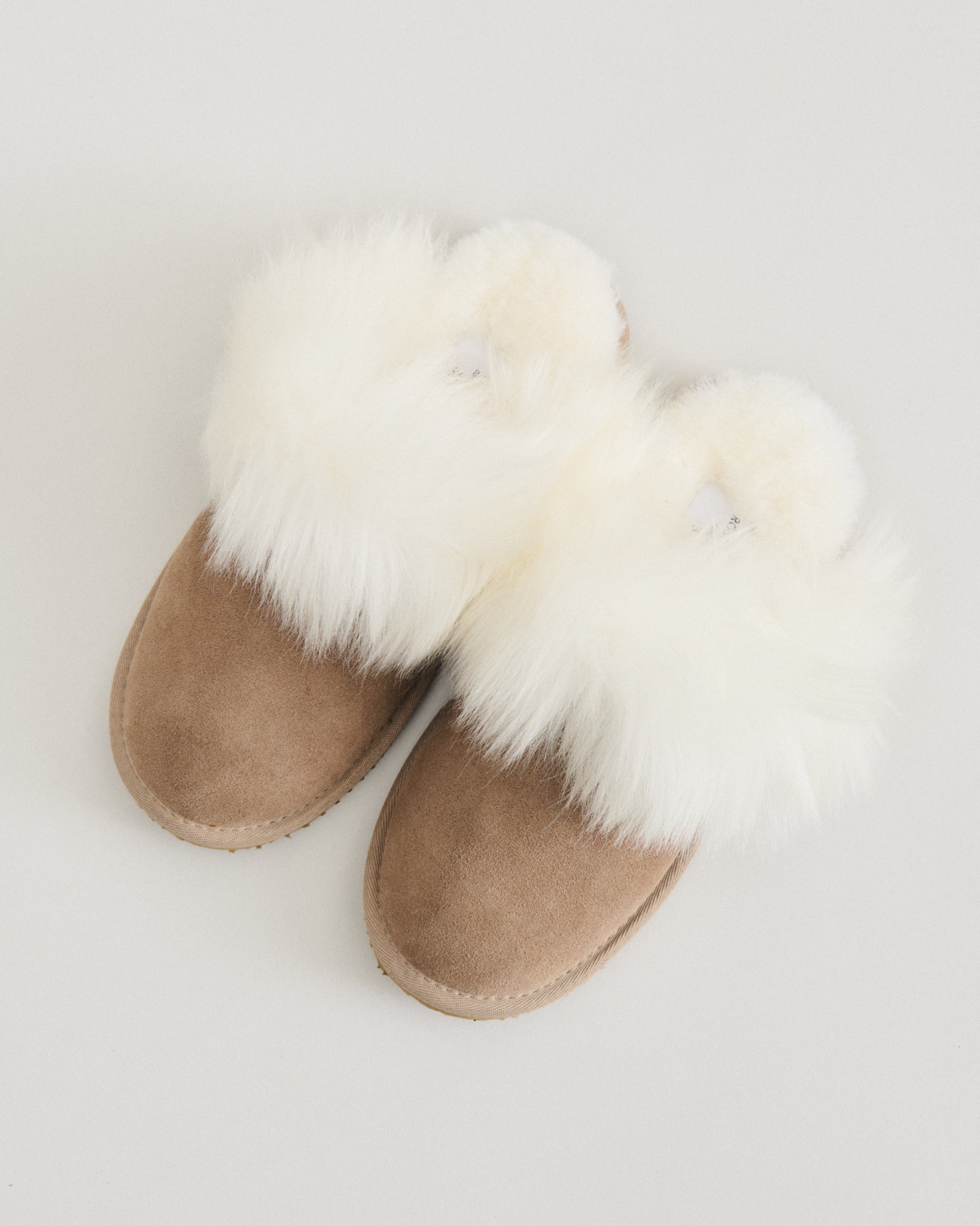 RHEvelyn Leather Long Hair Slippers SLIPPERS Rosemunde Woman