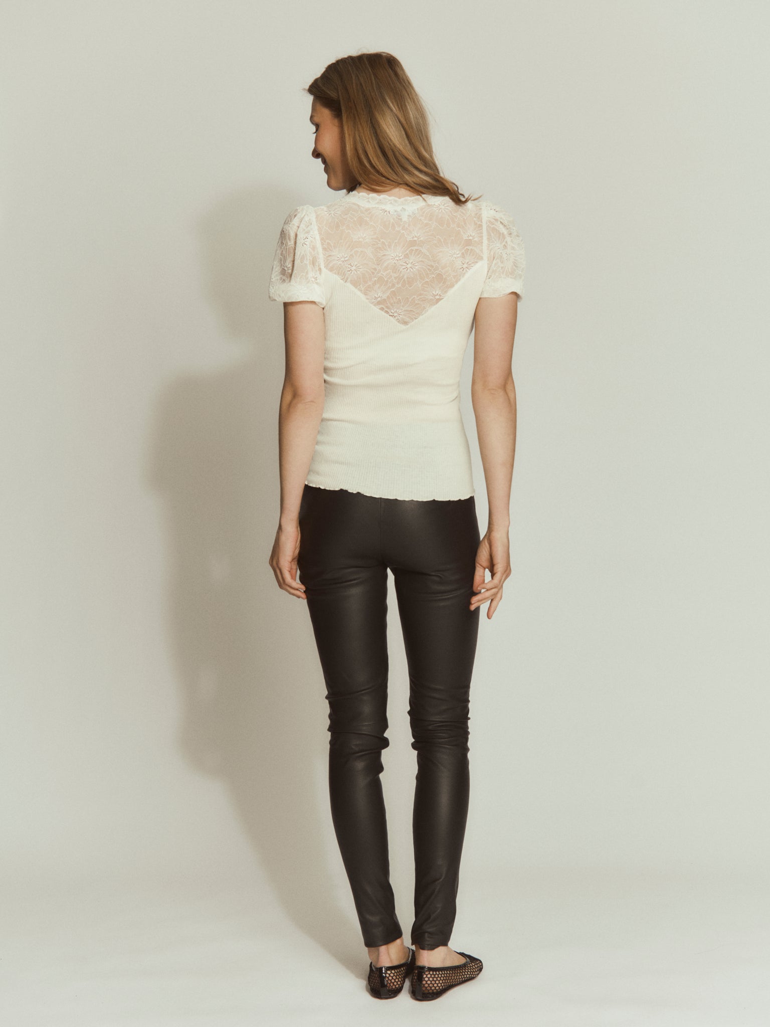 RWBeatha Silk SS Full Lace V- neck T-shirt T-SHIRT SS Rosemunde Woman