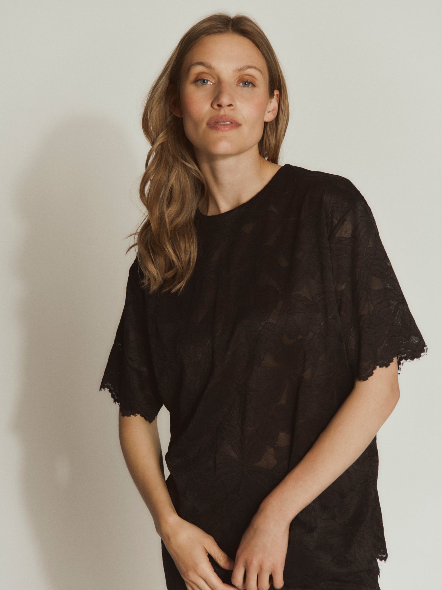 RWFiona SS Oversize Lace T-shirt T-SHIRT SS Rosemunde Woman