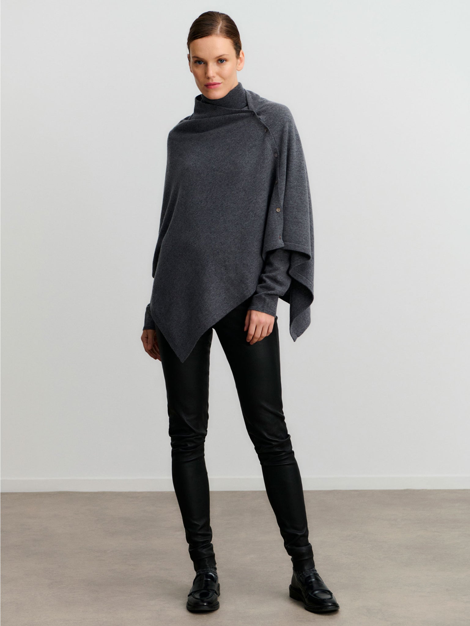 RWLaica Cashmere Poncho PULLOVER Rosemunde Woman