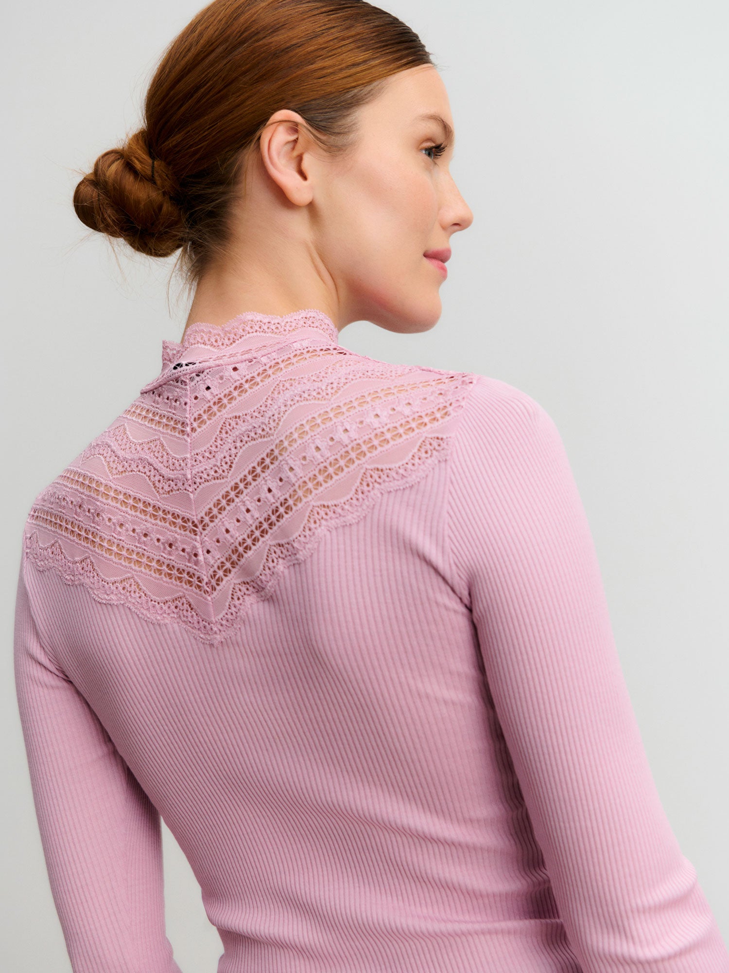 RWBenita Silk LS Lace T-neck T-shirt