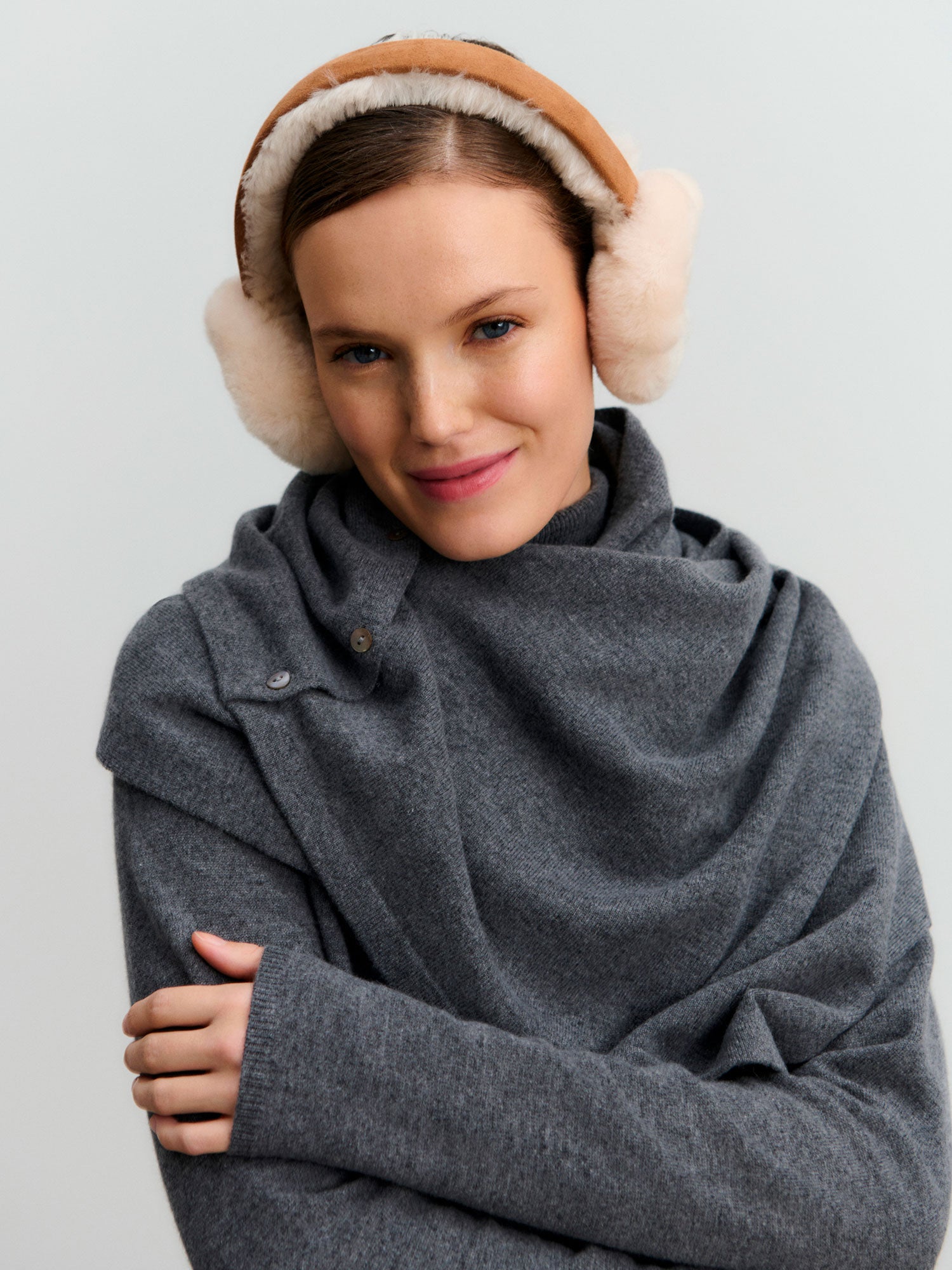 RHSydney Shearling Ear Warmers EAR WARMERS Suzhou Kingsma I/E Co., Ltd. (CNY)
