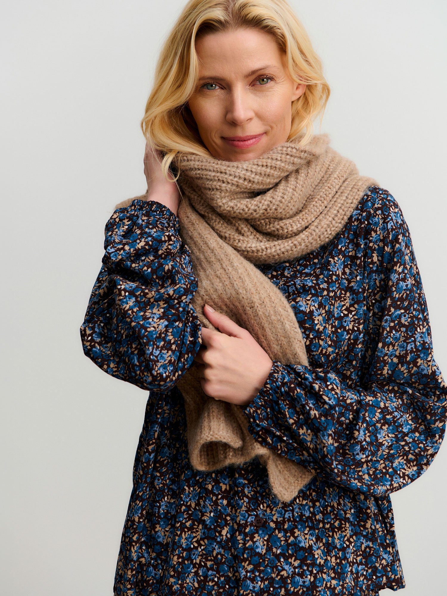 RWTulip Wool Blend Rib Knit Scarf SCARF Rosemunde Woman