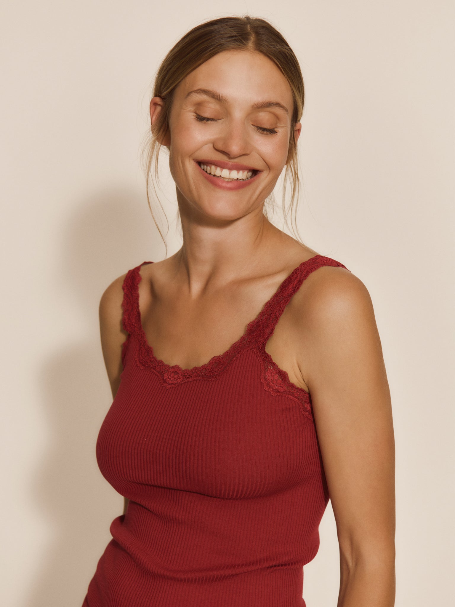 RWBabette Silk SL Deep Back Lace Top