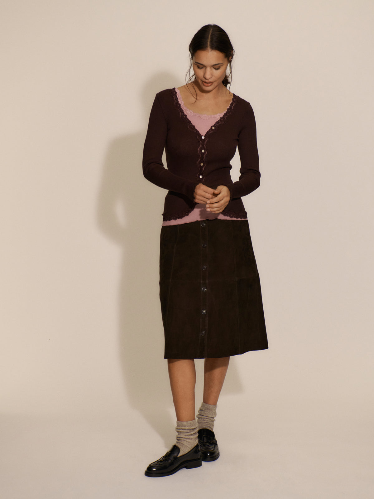 RWBabette silke-cardigan med lang erme, V-hals og blonder