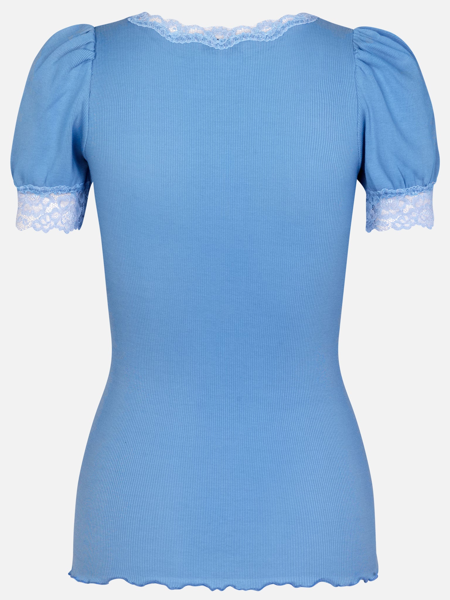 T-shirt with puffy sleeves