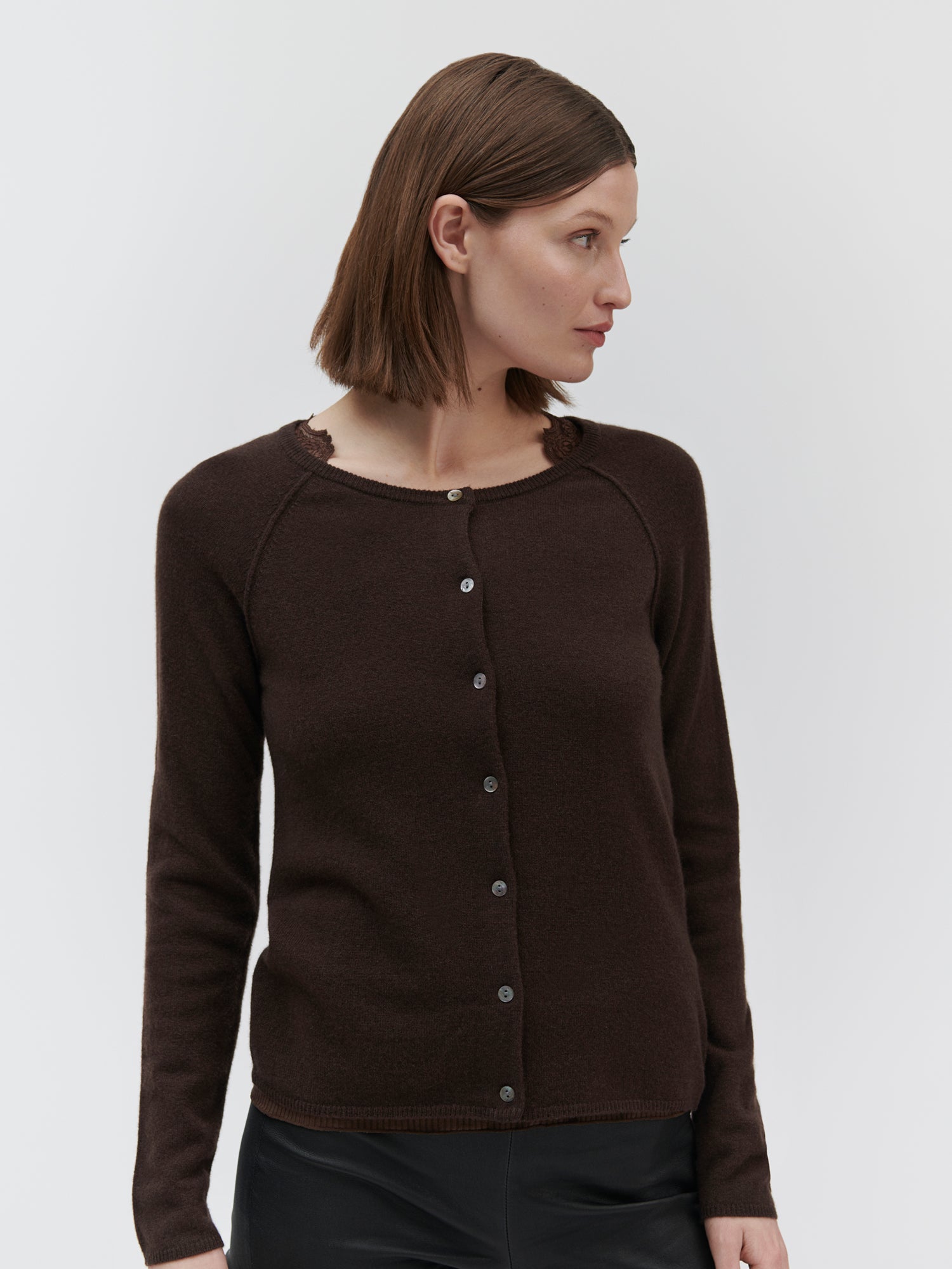 RWLaica O-neck Cardigan