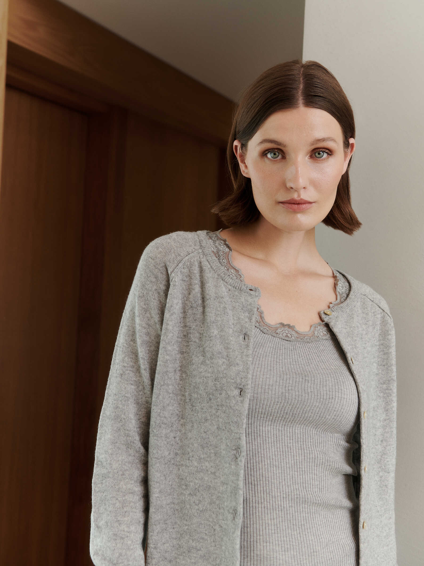 Wool & cashmere cardigan