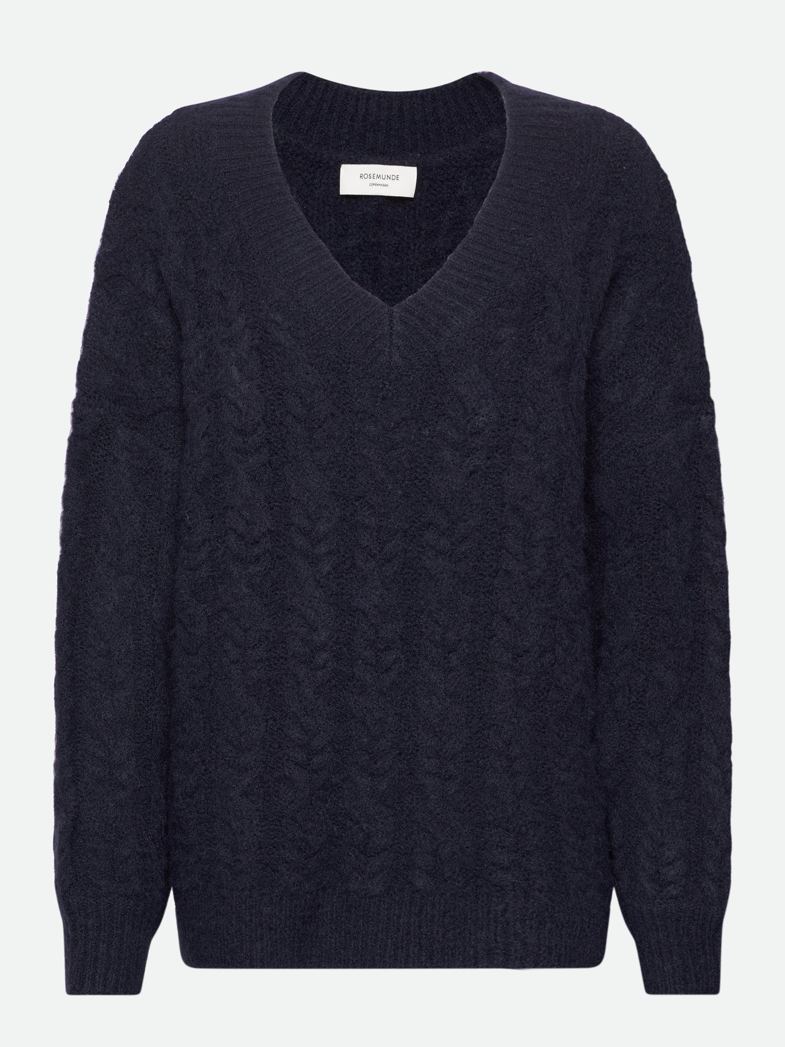 RWMagnolia V-neck Cable Knit