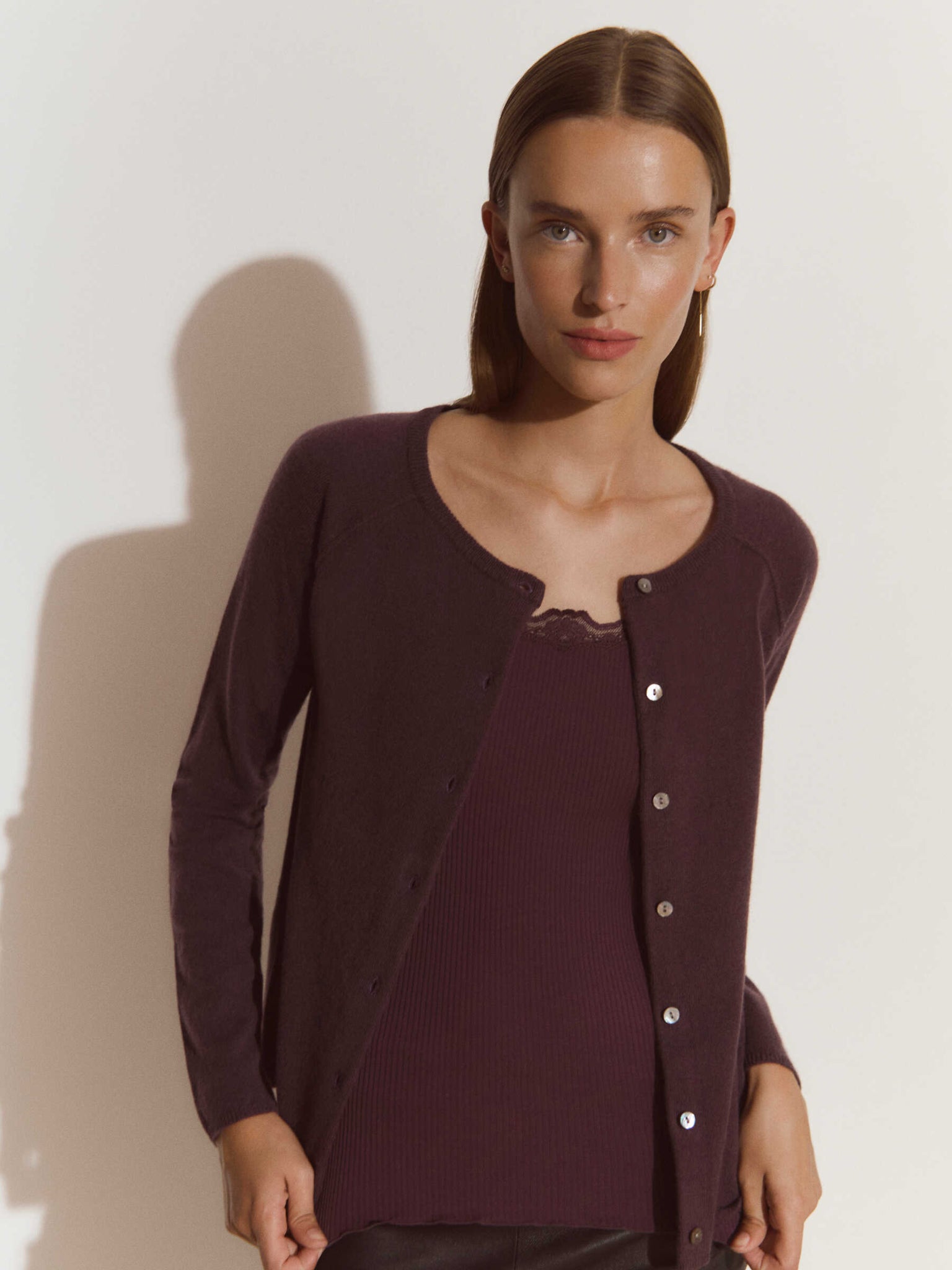 RWLaica kasjmier vest met lange mouwen, ronde hals en raglanmouwen