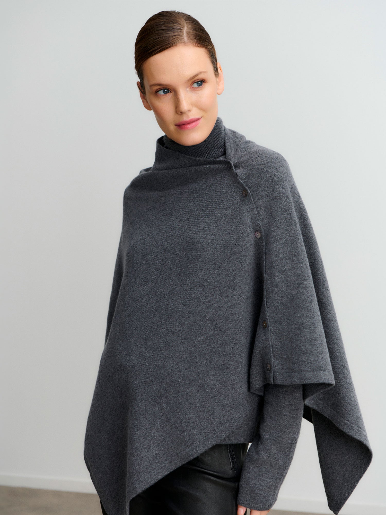 RWLaica Cashmere Poncho PULLOVER Rosemunde Woman