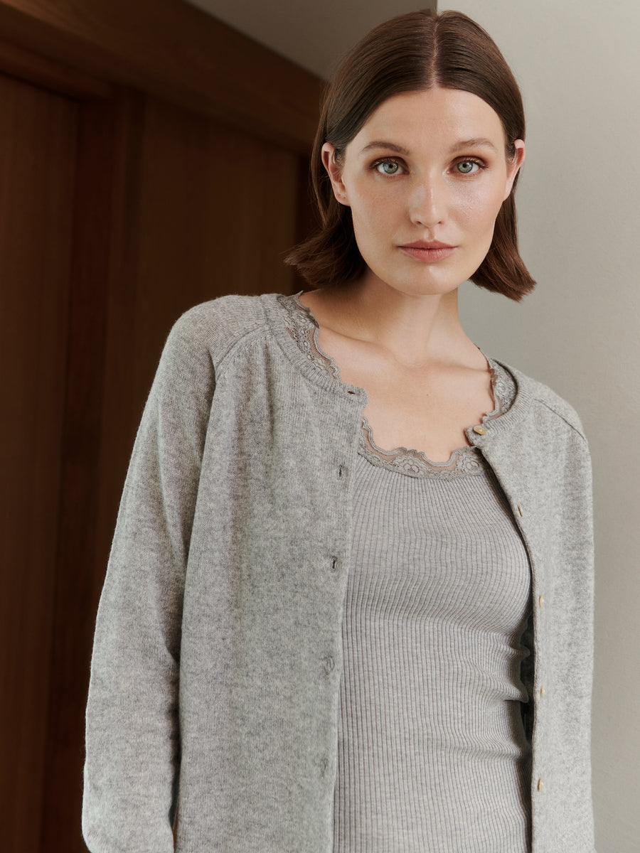RWLaica kasjmier vest met lange mouwen, ronde hals en raglanmouwen