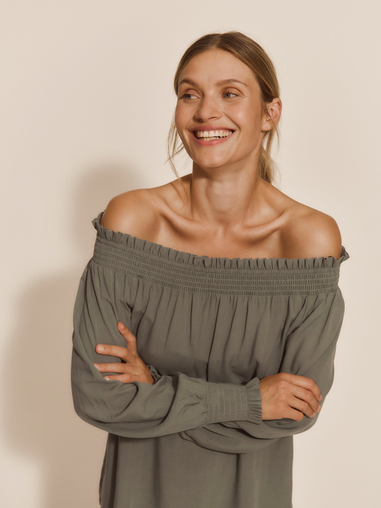 RWElif Long sleeve Off Shoulder Smock Blouse