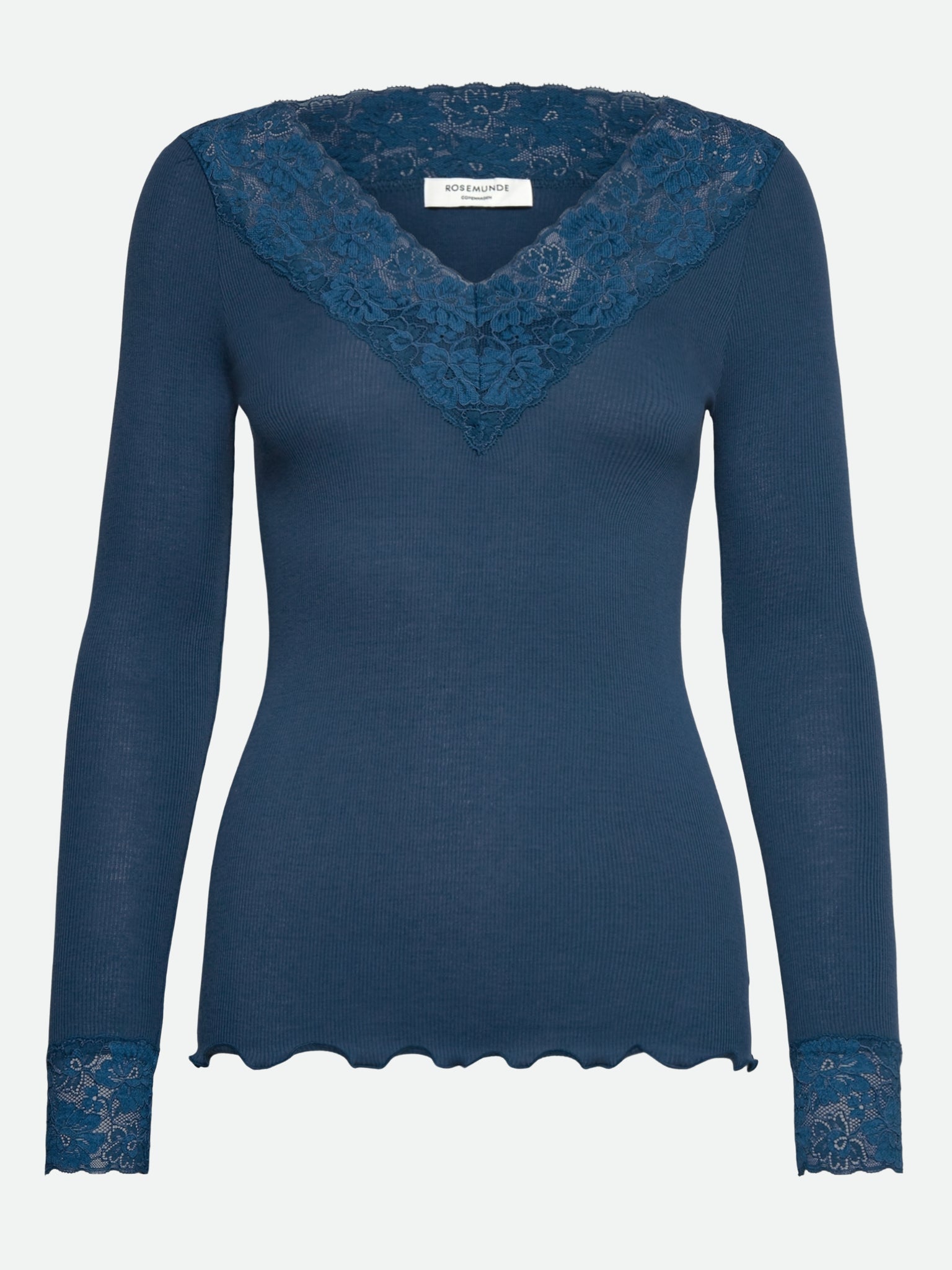 RWBernadine Organic Long sleeve V-neck Lace T-shirt