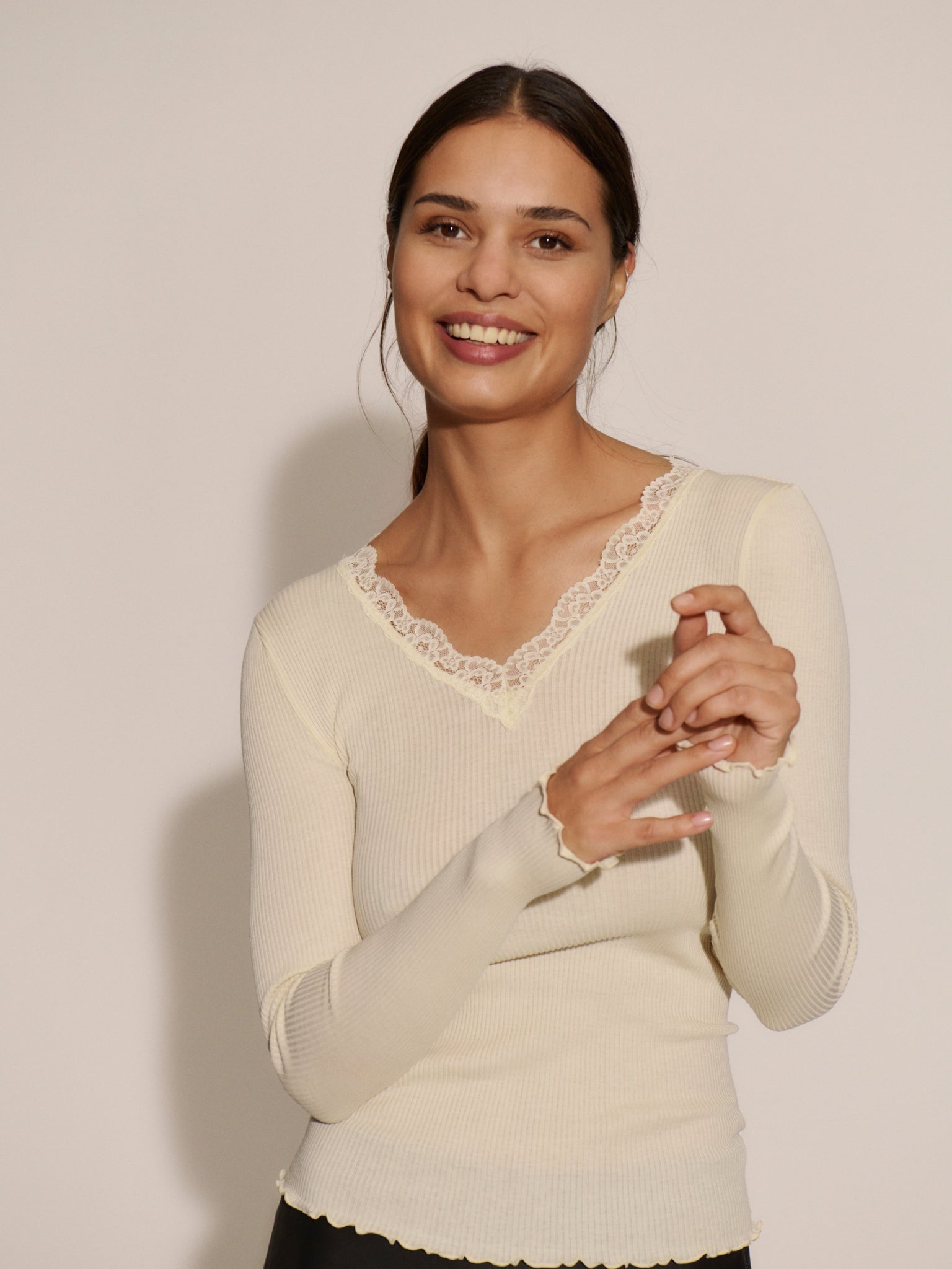 RMWBalta Modal Long sleeve V-neck T-shirt T-SHIRT LS Rosemunde Woman