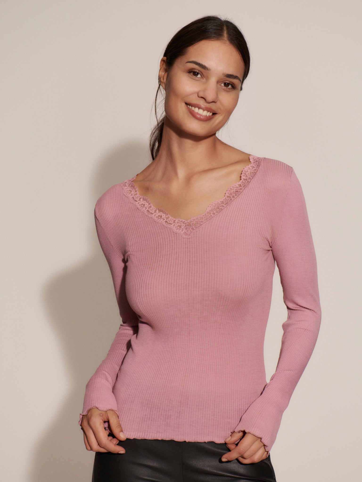 RMWBalta Modal Long sleeve V-neck T-shirt T-SHIRT LS Rosemunde Woman